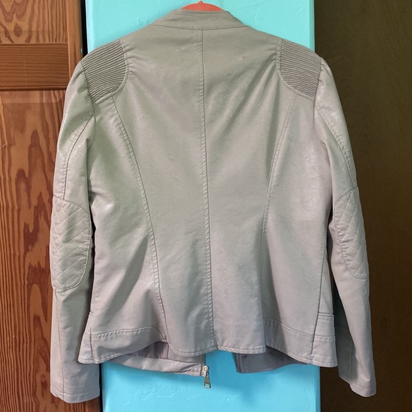 LA Coalition Beige Faux Leather Motorcycle Jacket - Picture 2 of 5